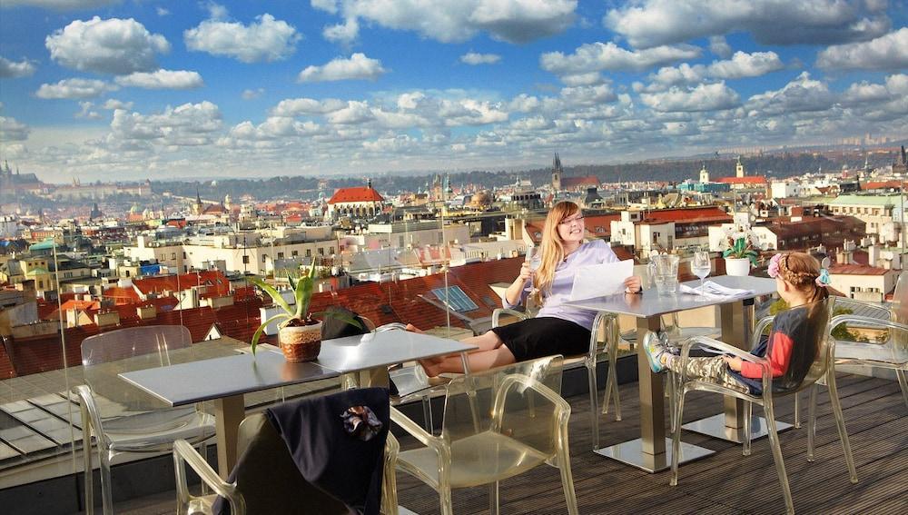 Wenceslas Square - Czech Leading Prague